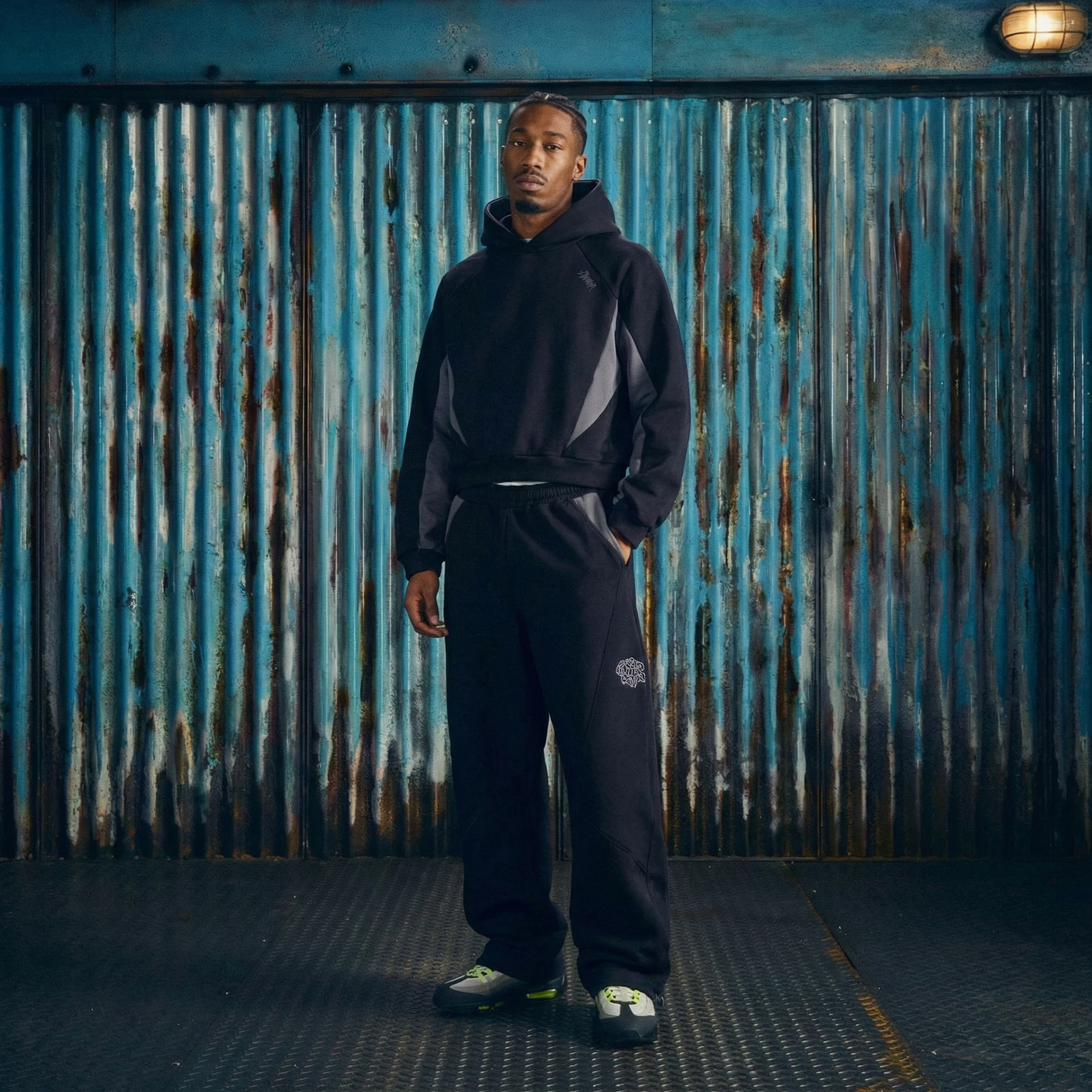 APEX | TRACKSUIT